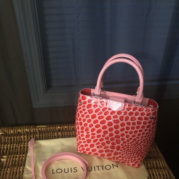 Limited Edition Louis Vuitton - Picture 7 of 9